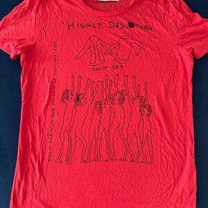 Pringle of Scotland T Shirt - NEW WITH TAGS